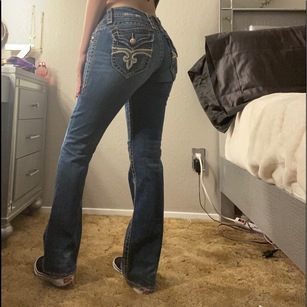 SIZE 29 ROCK REVIVALS